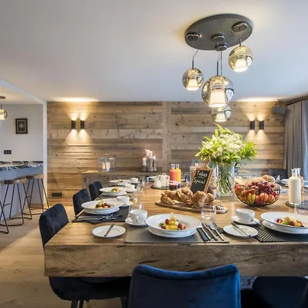 Chalet Moonlit Bay: Where Zell's Alpine Apartamento